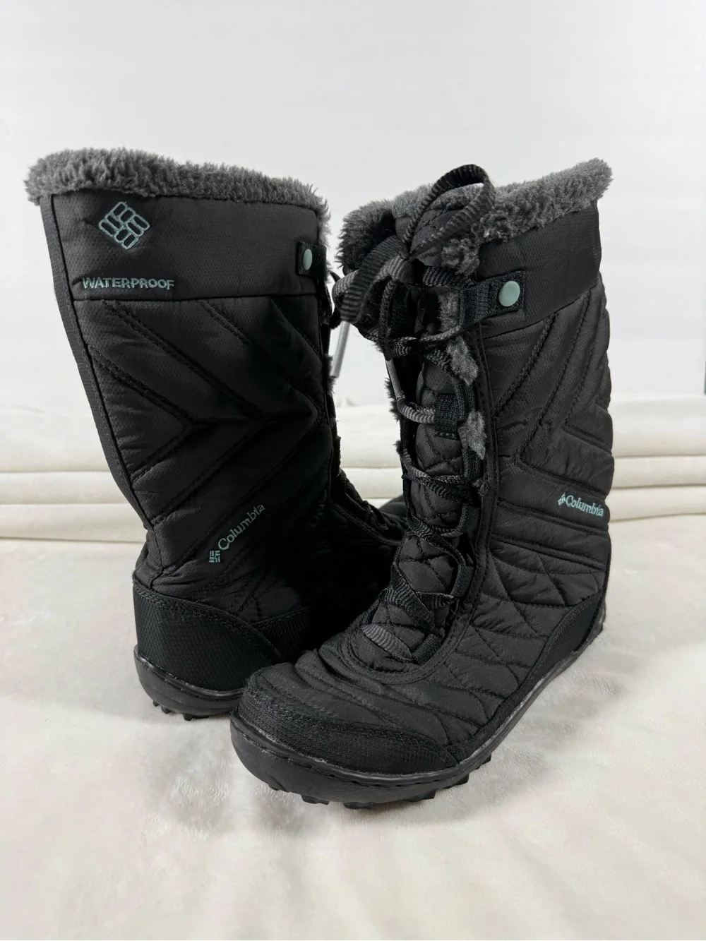 Girl’s Black Lace-Up Winter Snow Boots with Faux Fur Trim